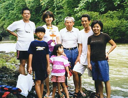 keluarga audrey di bandung